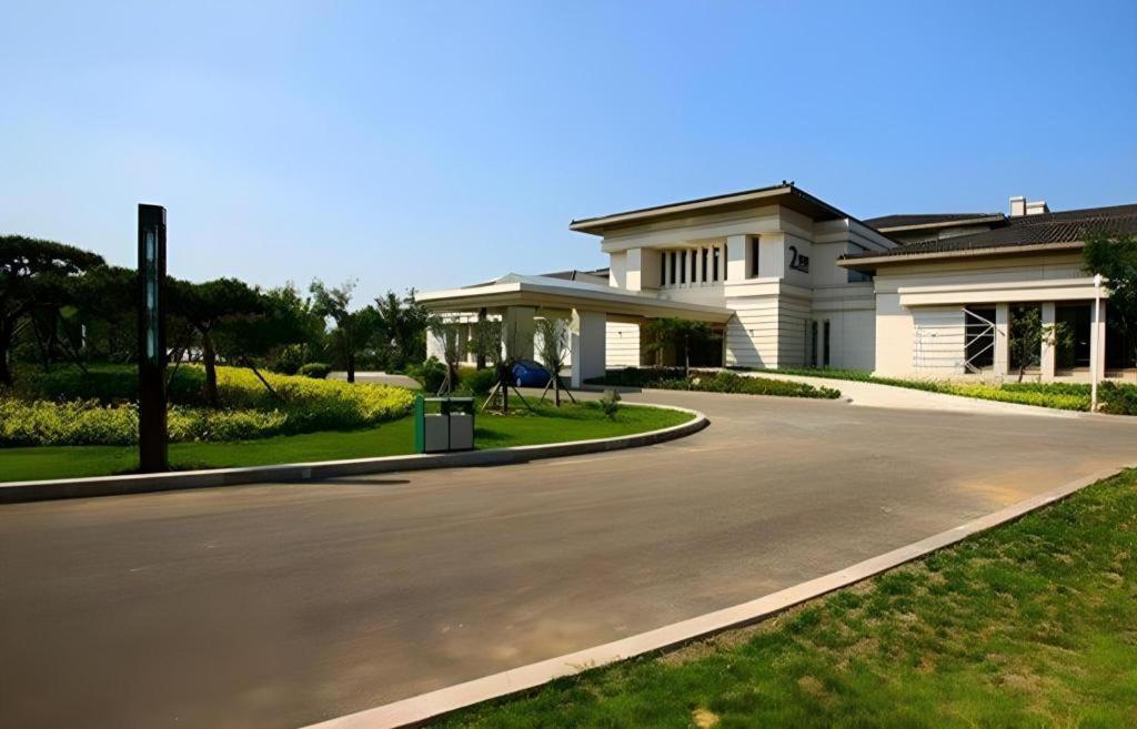Linyi Blue Horizon International Hotel Yi He Exterior foto