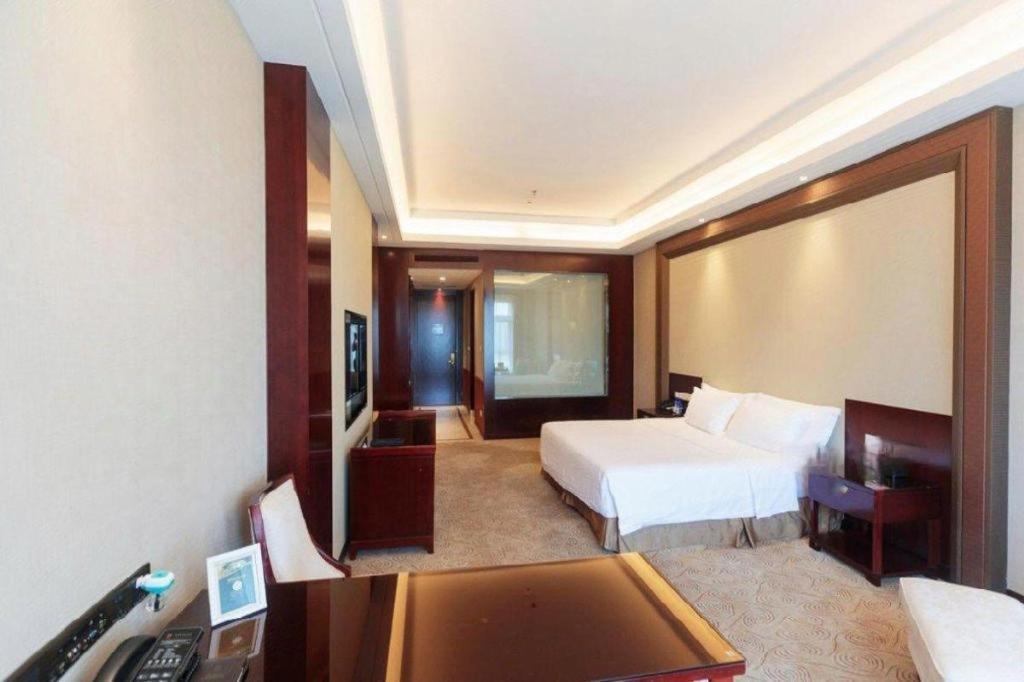 Linyi Blue Horizon International Hotel Yi He Exterior foto