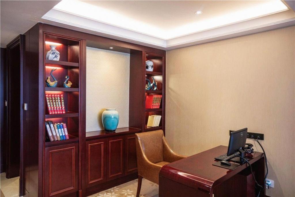 Linyi Blue Horizon International Hotel Yi He Exterior foto