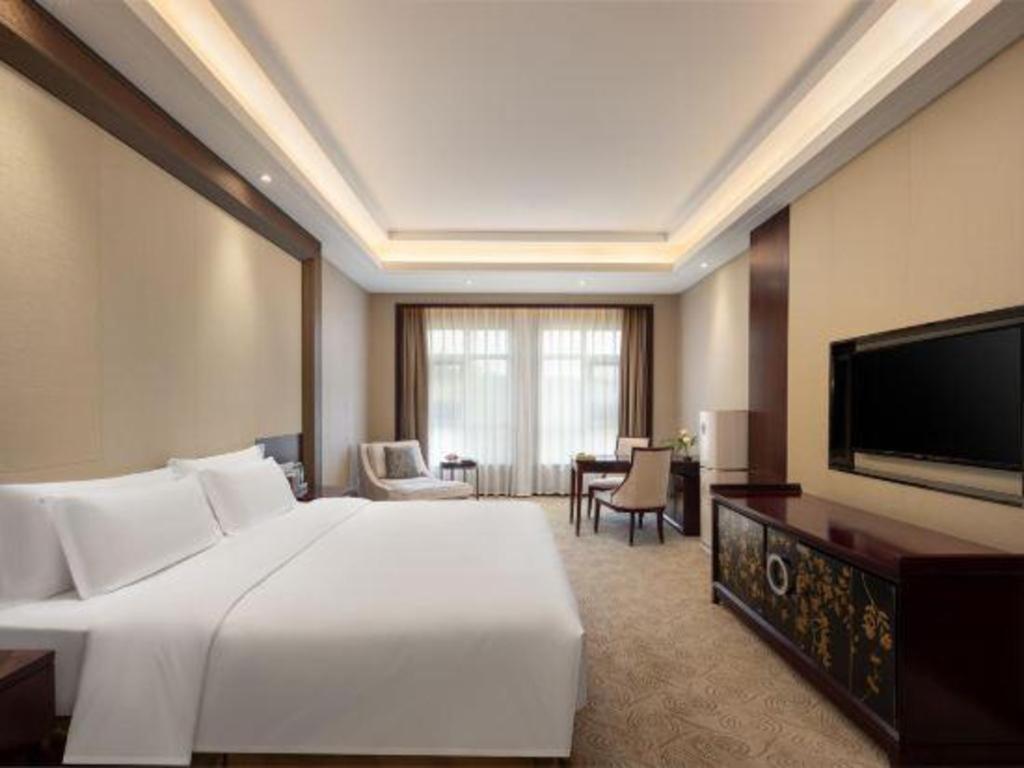 Linyi Blue Horizon International Hotel Yi He Exterior foto