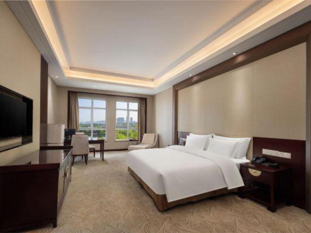 Linyi Blue Horizon International Hotel Yi He Exterior foto
