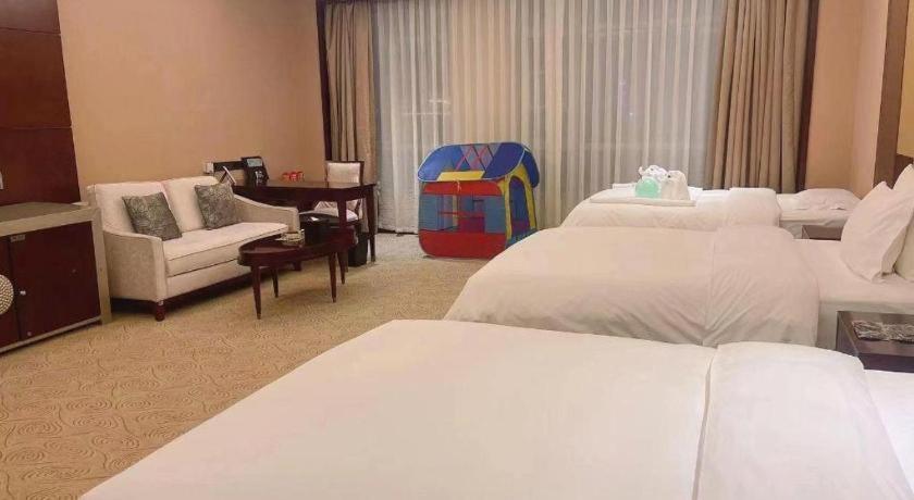 Linyi Blue Horizon International Hotel Yi He Exterior foto