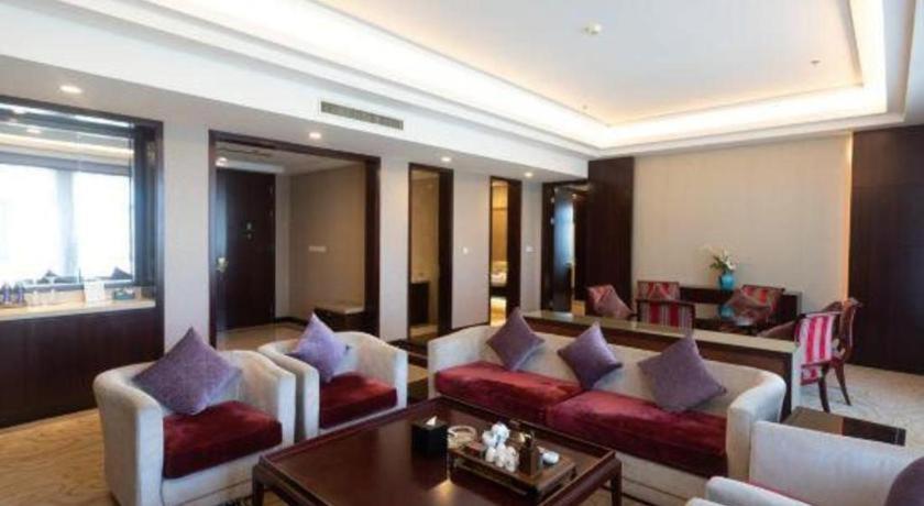 Linyi Blue Horizon International Hotel Yi He Exterior foto