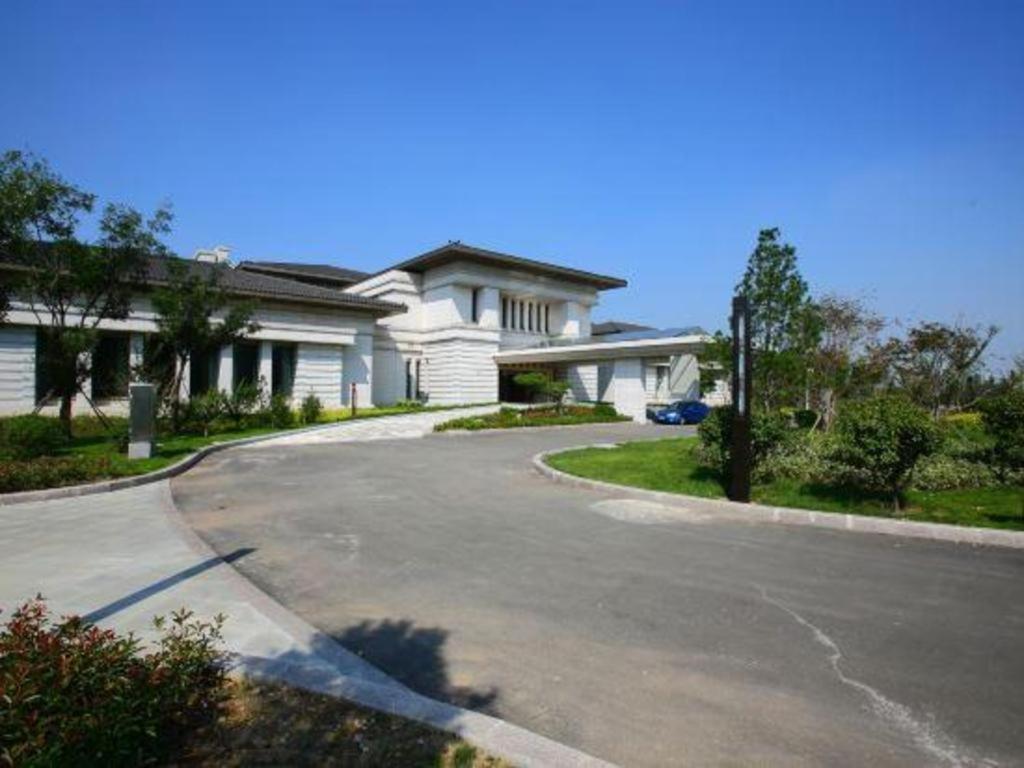 Linyi Blue Horizon International Hotel Yi He Exterior foto