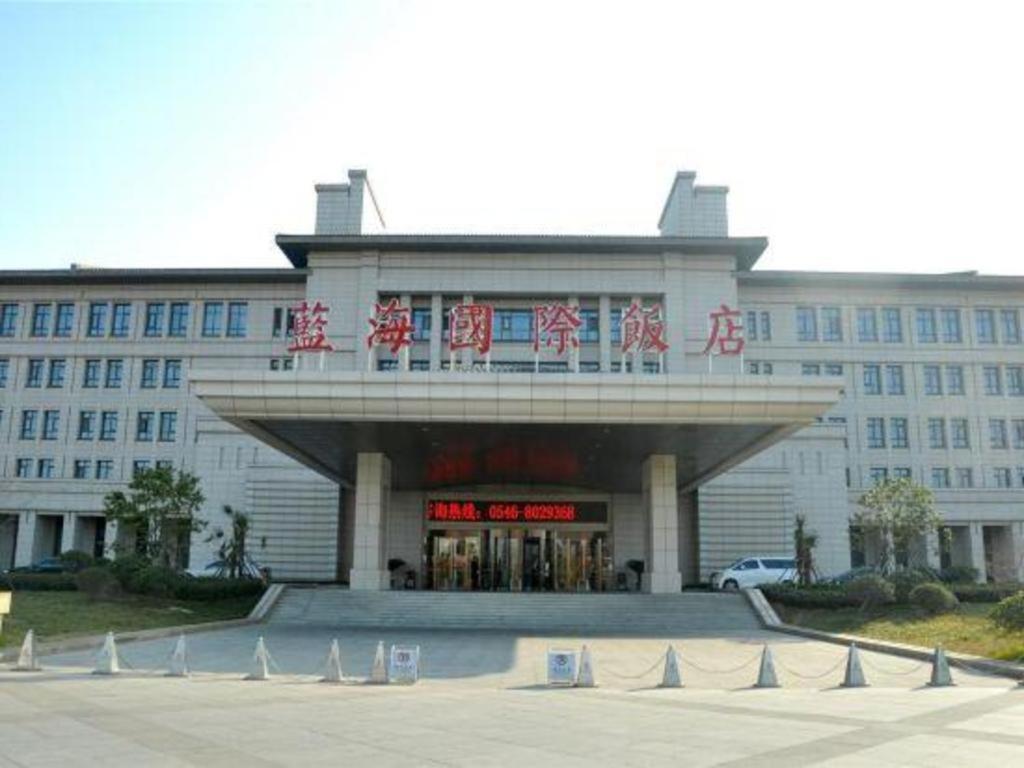 Linyi Blue Horizon International Hotel Yi He Exterior foto